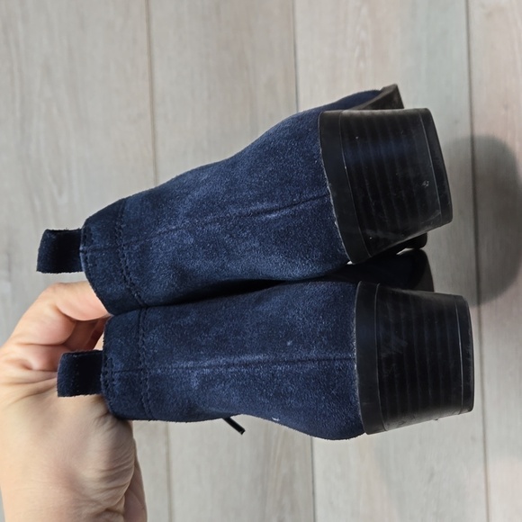 Vionic Women Andi Suede Ankle Heels Boots Lace Up shoes sz 6 - Picture 6 of 13